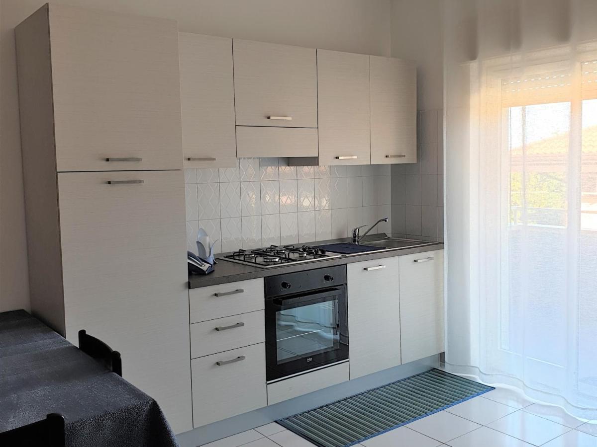 Baia Alcantara Apartments ジャルディーニ・ナクソス エクステリア 写真